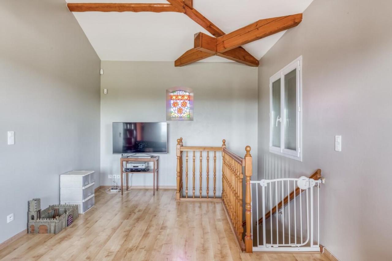 Family Villa At 1H15 From Lyon Precieux Екстер'єр фото