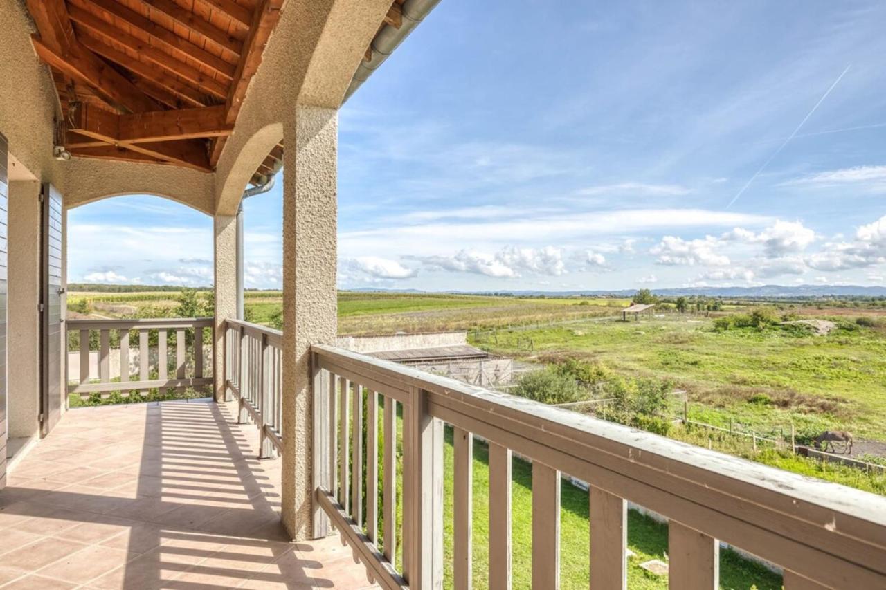 Family Villa At 1H15 From Lyon Precieux Екстер'єр фото